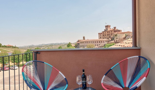 Casa Colbert Barolo, Unit 5