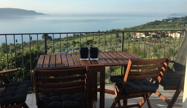 Casa Franka-Rebomaholidays, with two balconies and marvellous lake view