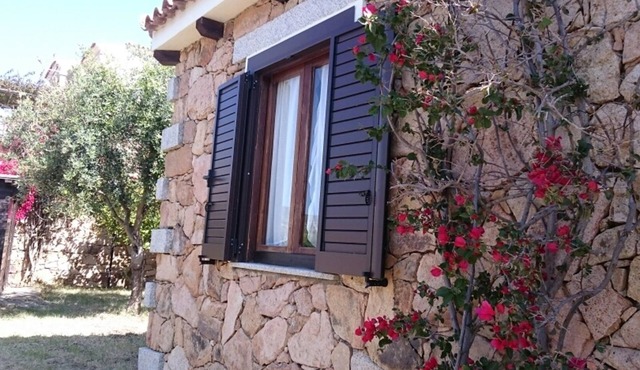 Charming house for 4 people in a quiet area with garden 2 km from the sea