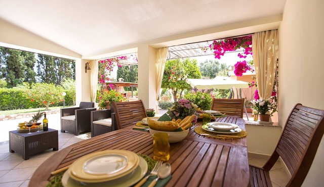 ClickSardinia Villa with garden near the beach with 4 rooms AC/WiFi