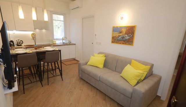 Comfortable apartment in the center of Arenzano, a few steps from the sea