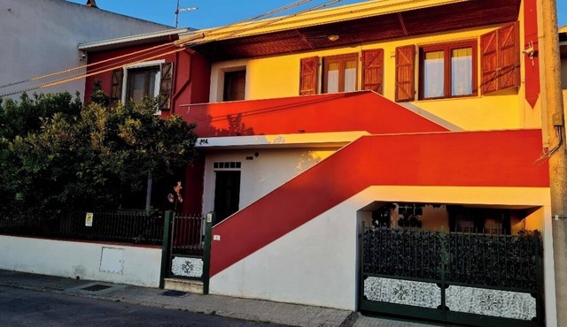 Comfortable modern facility. Suitable for couples and families.