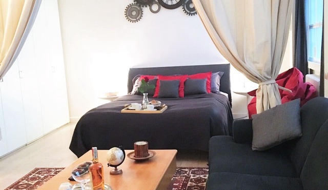 COMFORTABLE RESTORED LOFT ONLY 2.5 km. FROM THE CATHEDRAL OF MILAN