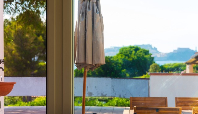 Comfortable three-room apartment with a large terrace overlooking the Gulf of Portoferraio