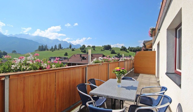 Cosy apartment for 6 guests with WIFI, TV and terrace