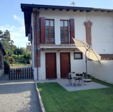 Country Corner Lago Maggiore