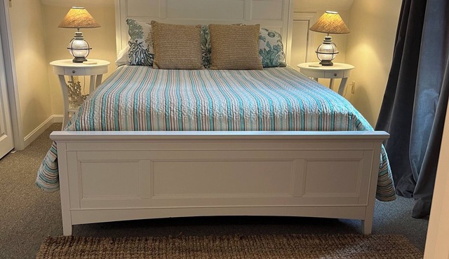 Cozy 1-bedroom apartment with AC, WiFi in serene Hampton