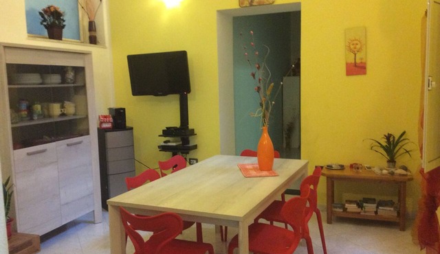 Cozy, bright, spacious apartment in the heart of Cagliari