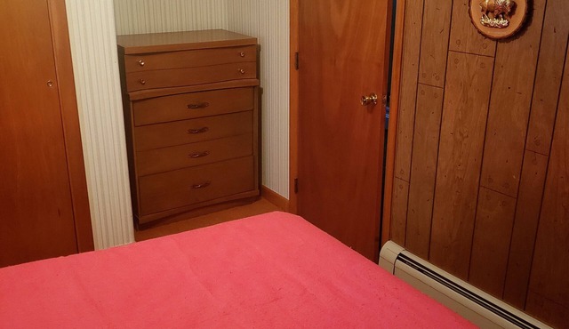 Cozy Northern Maine retreat. All the amenites of home. See the Solar Eclipse!