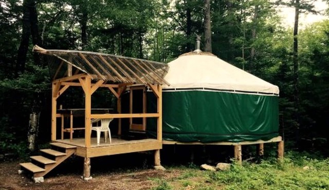 Cozy Yurt in the Peaceful Woods in Chatham, NH