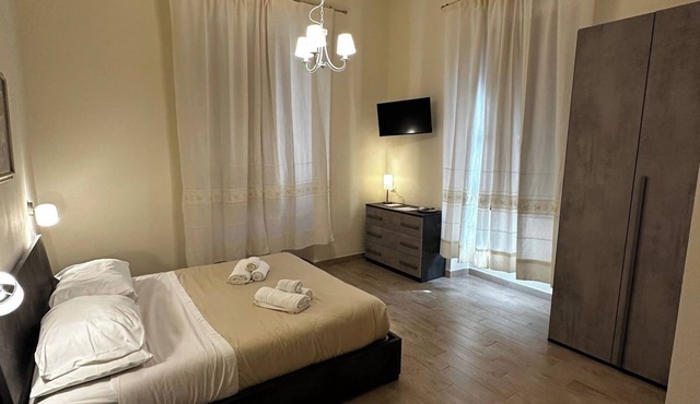 Double Room with private bathroom in Terralba (Oristano) - Juniper