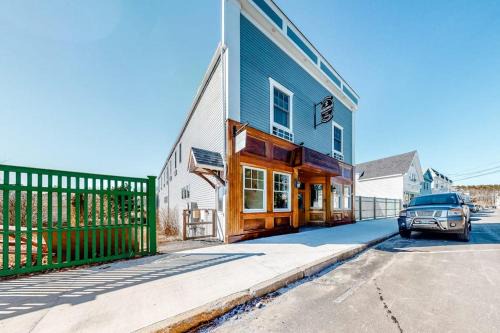 Efficient Getaway with Free WiFi - Close to Acadia National Park