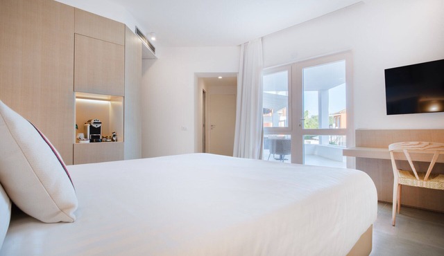 Felix Hotels - Galanias Hotel & Retreat
