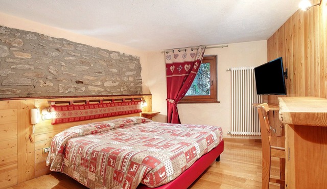 'Gallo' Room with Shared Terrace and Wi-Fi