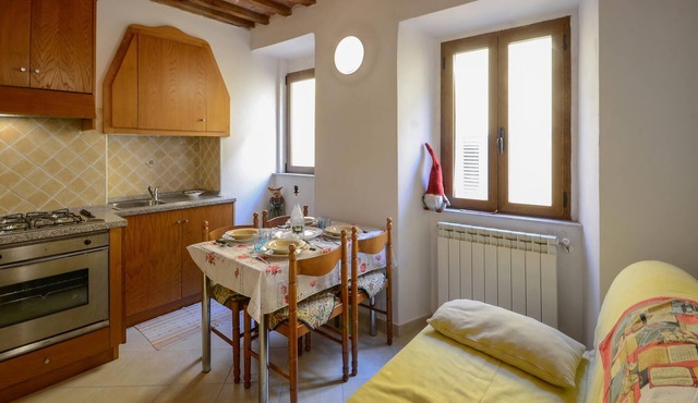 Gorgeous apartment in Monterotondo Marittimo