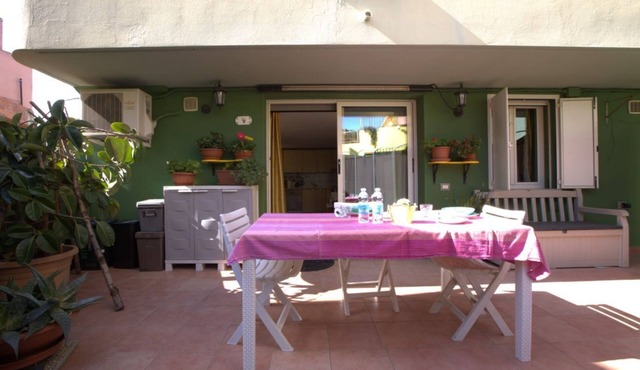 GuestHost - Sonja's Home Dolianova