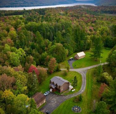 HGTV Log Cabin near Lake Willoughby, Burke, Jaypeak ang Kingdom Trails