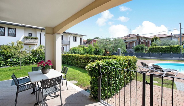 Holiday Apartment 'Katy Lake Salvia' with Shared Pool, Private Terrace & Wi-Fi