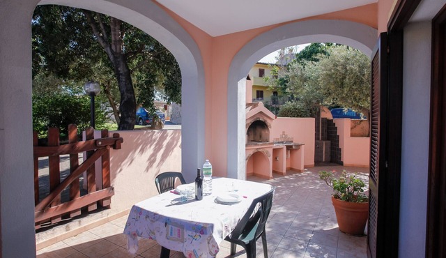 Holiday Home "Mirtagru Casa Della Sughereta" with Sea View, Terrace and Wi-Fi