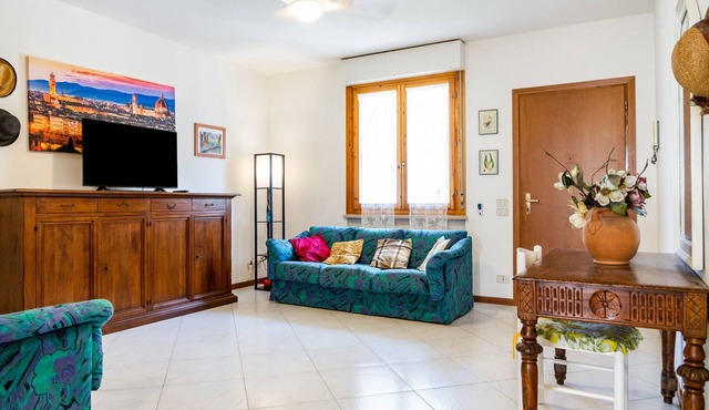 Holiday Home 'Sulle Note Del Mare' with Private Garden, Balcony and Wi-Fi