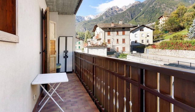 Holiday Home 'Super Mini Lanzada -' with Mountain View, Balcony and Wi-Fi