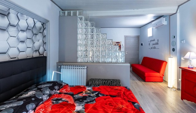 Homerez - Nice studio for 2 ppl. with balcony at Piazza