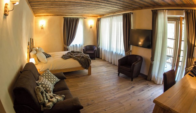 Hotel Les Montagnards