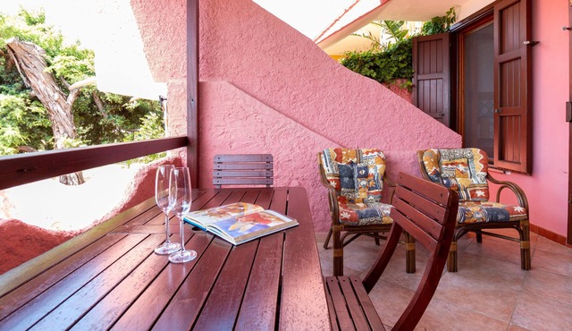 Josto Panoramic House