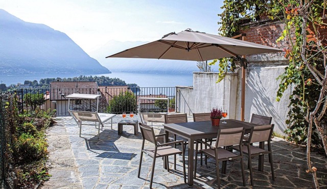 Lake Dream House - Apt Private Terrace w/Stunning Isola Comacina