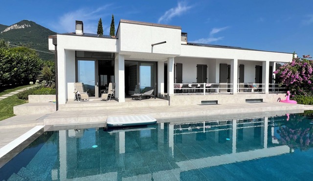 LAKE VIEW VILLA WITH POOL ON THE HILL OF SALO 'CIR 017164-CNI-00022