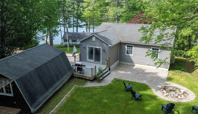 Lake Views Private Beach Fire Pit Game Barn