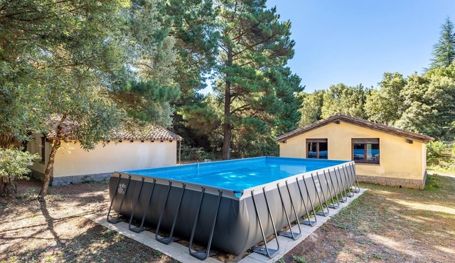 Look forward to a relaxing vacation in this beautiful vacation home in a quiet location.