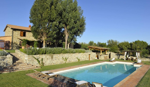 Luxury stone house, large private pool and stunning seaview, 3 golf courses nearby