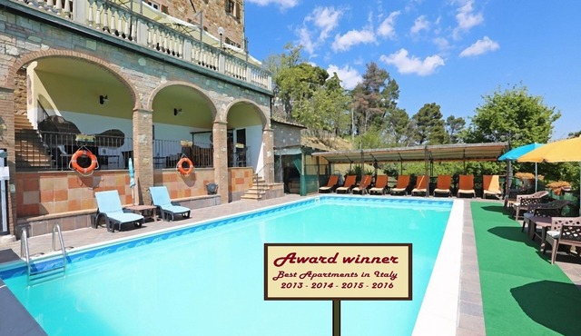 (NEW) Penthouse (G) with swimming pool, jacuzzi and tennis court in Tuscany