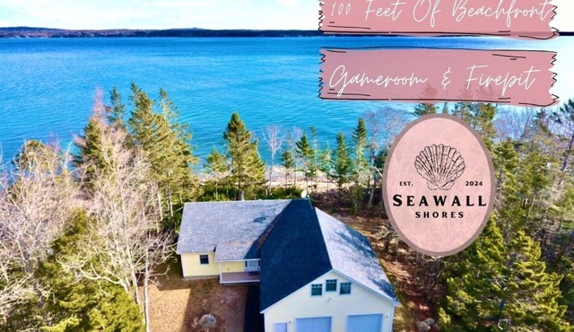 ⭐NEW⭐ Stunning Beachfront Living w/Gameroom & Firepit Near Acadia