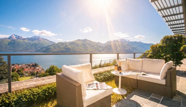 Penthouse-LakeView-AC-PrivateGarden, Menaggio, Italy