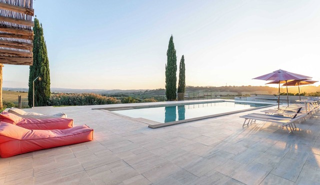 Pieve Vecchia - Charming and modern villa in Tuscany