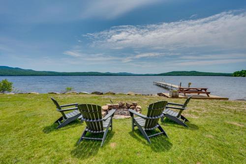 Pittsburg Lake House w/Magalloway Mountain Views!