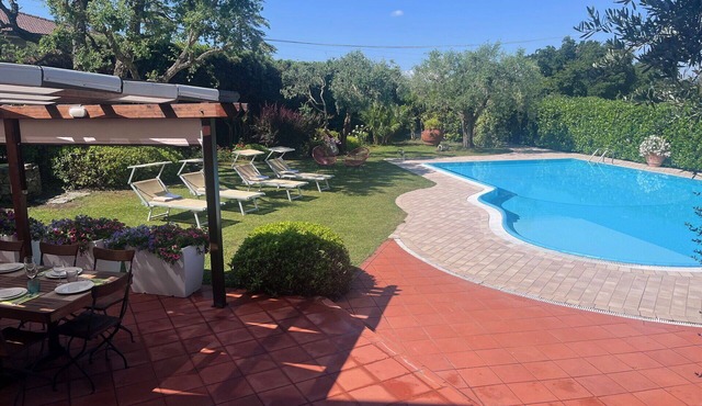 Private Villa with private pool, sauna, WIFI, A/C, TV, patio, panoramic view, close to Rimini
