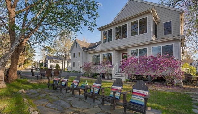 Private Coastal Compound Ocean Park Sleeps 25