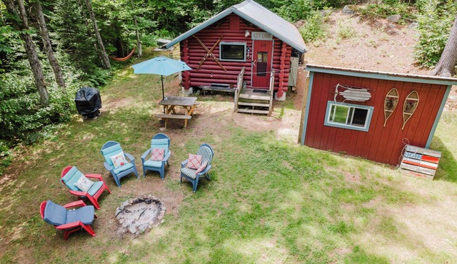 READ THE DESCRIPTION! Cozy Log Cabin - Rustic getaway near Bethel Center