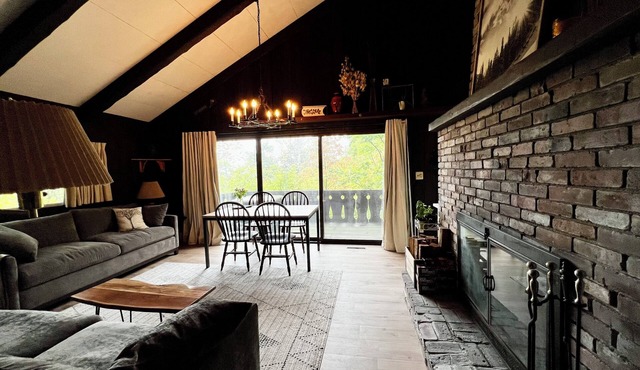 Recently Updated 4 Season Chalet at Cannon Mountain