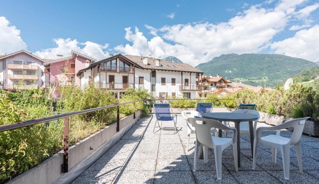 Residence Comano Girasole 2