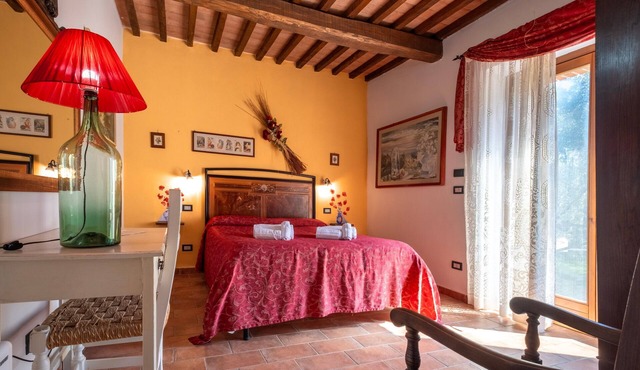 Room 'Camera 3 - Il Maggio' with Shared Pool, Wi-Fi and Air Conditioning