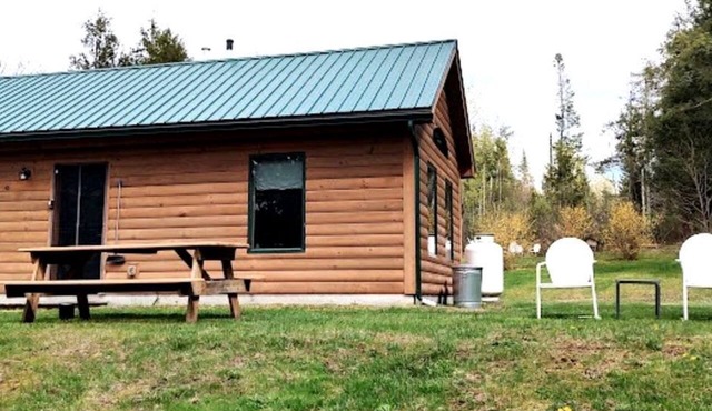 Serene Country Cabins 4 In the heart of Vermont near Hyde Park