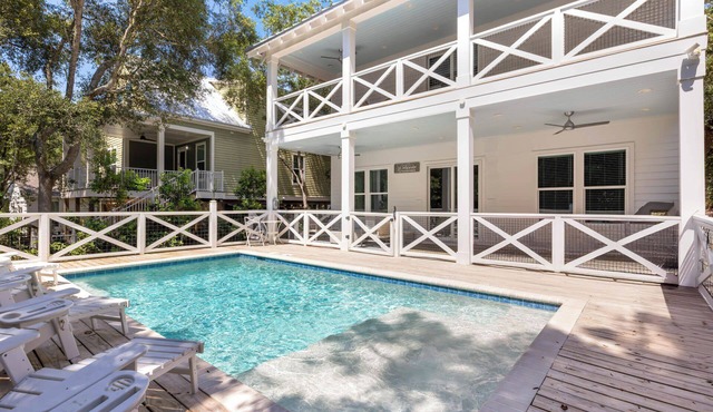 Soul Rise - Private Heated Pool, Golf Cart, Bikes