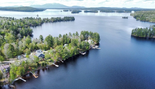 South Twin Place - Comfortable year-round home on the shores of South Twin Lake!