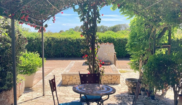 Spectacular Villa: exclusive location in Alghero | Nature & Beach!