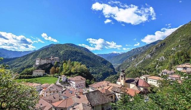 Stunning apartment in Stenico with WiFi