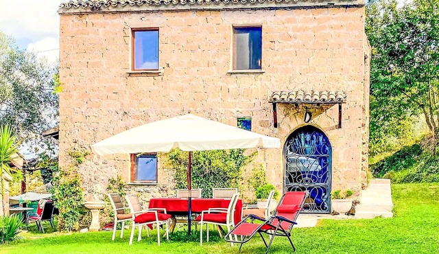 Stunning private villa for 7 people with WIFI and pets allowed